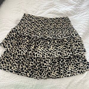 mini leopard tiered ruffle skirt